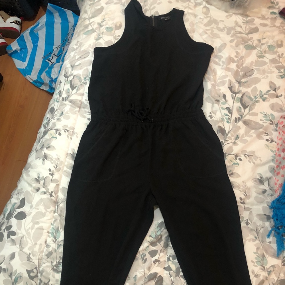 Black, sleeveless romper-On Sale!